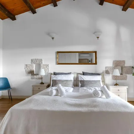 Holiday Farfalla By Interhome