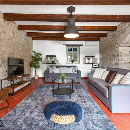 Holiday Farfalla By Interhome